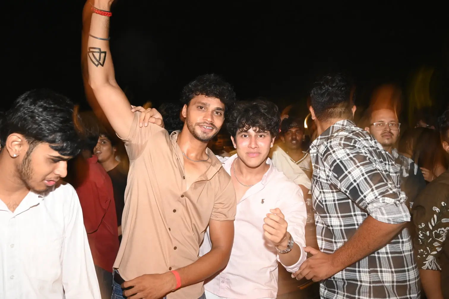 Hangout event group moments