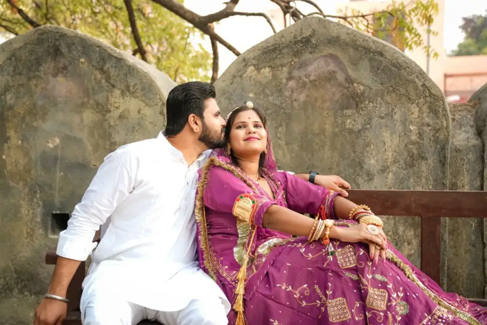 Destination wedding frame 3